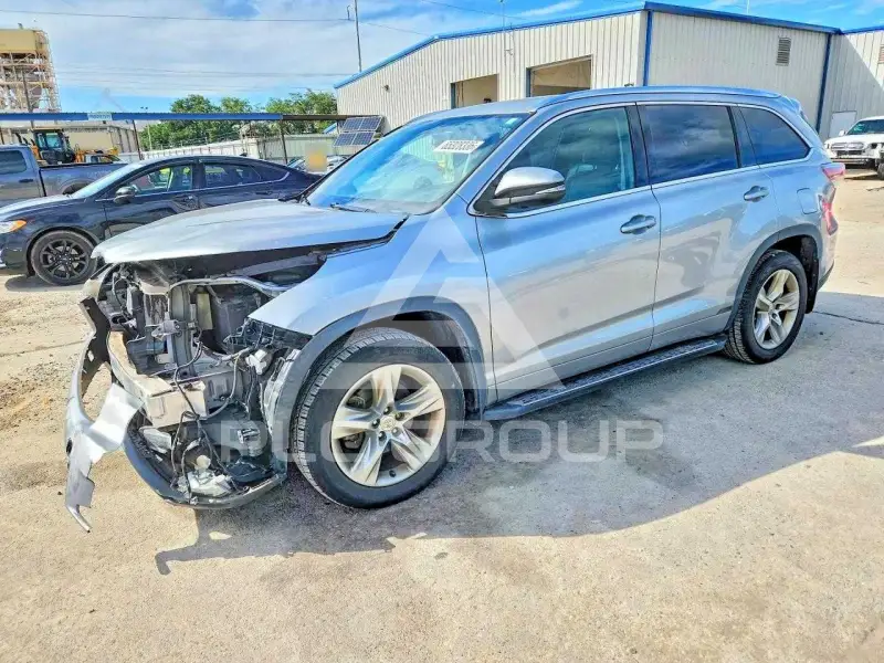 2014 Toyota Highlander фото