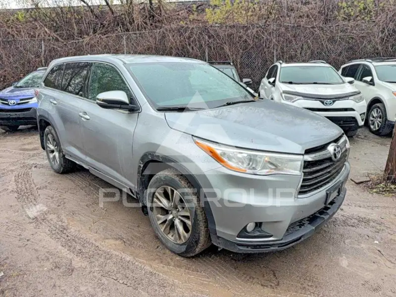 2014 Toyota Highlander фото