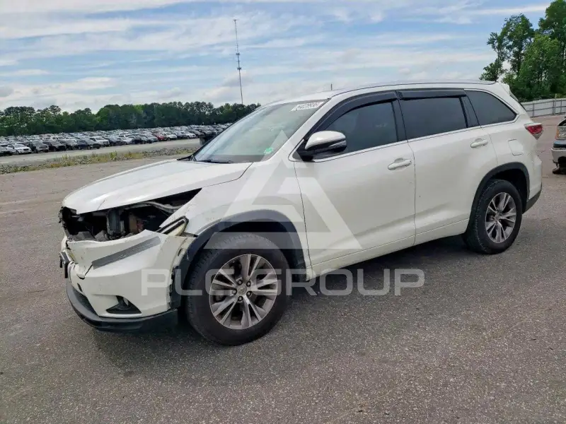 2014 Toyota Highlander фото