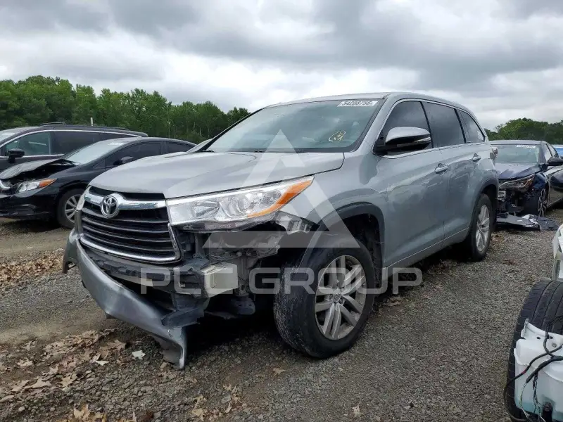 2014 Toyota Highlander фото