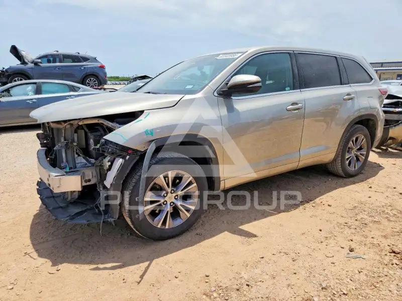 2014 Toyota Highlander photo