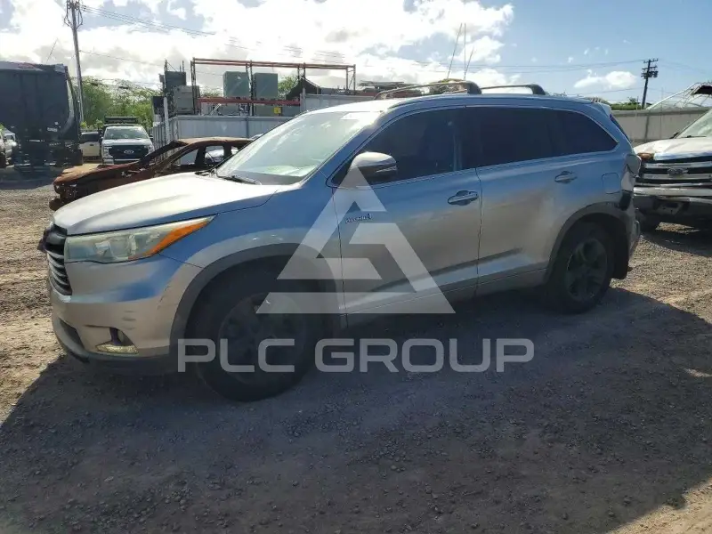 2014 Toyota Highlander photo