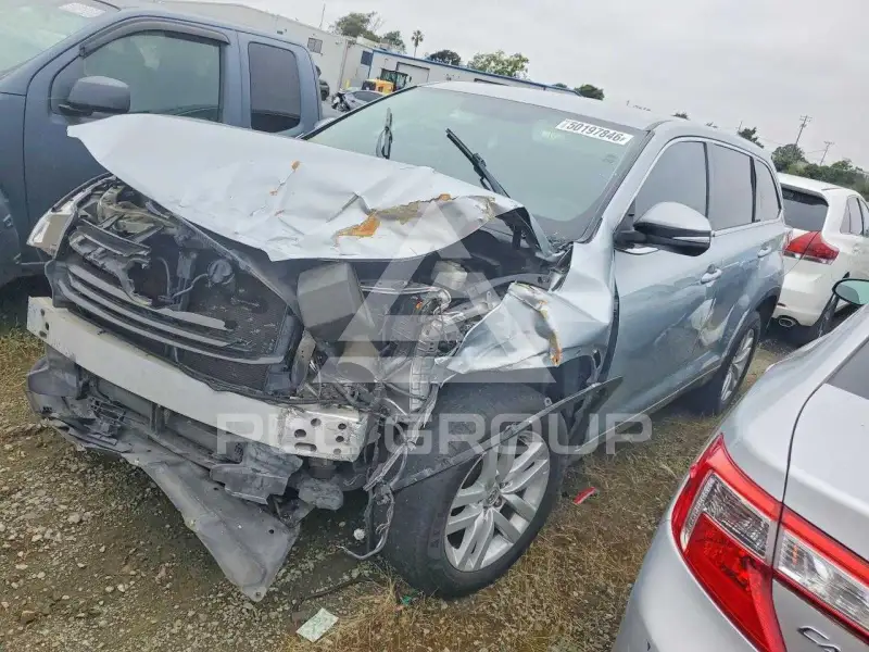 2014 Toyota Highlander фото