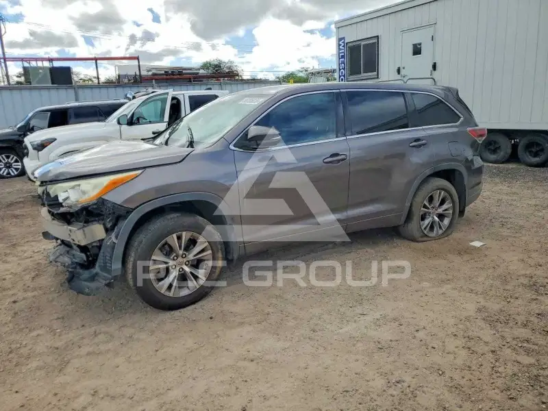 2014 Toyota Highlander фото