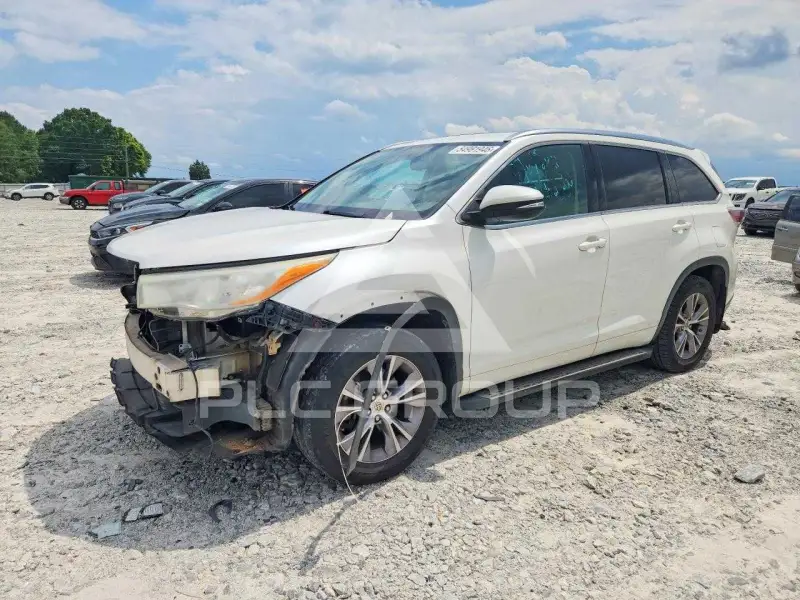 2014 Toyota Highlander фото