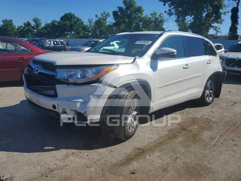 2014 Toyota Highlander фото