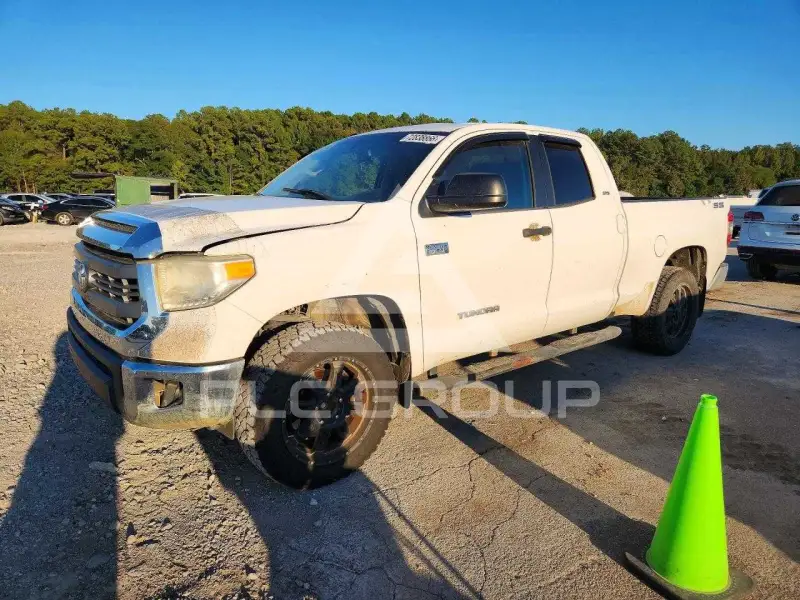 2014 Toyota TUNDRA photo