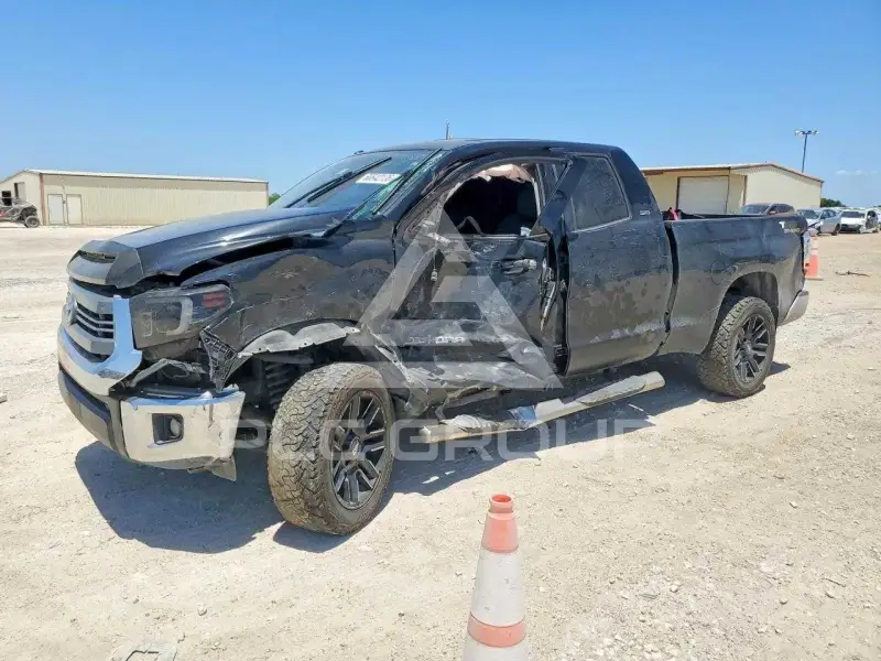 2014 Toyota TUNDRA photo