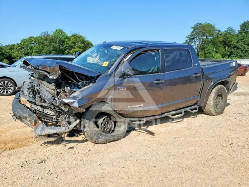 2014 Toyota TUNDRA photo