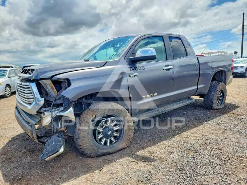 2014 Toyota TUNDRA photo