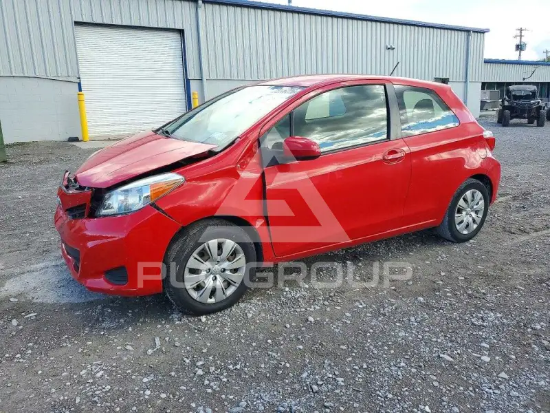 2014 Toyota YARIS photo