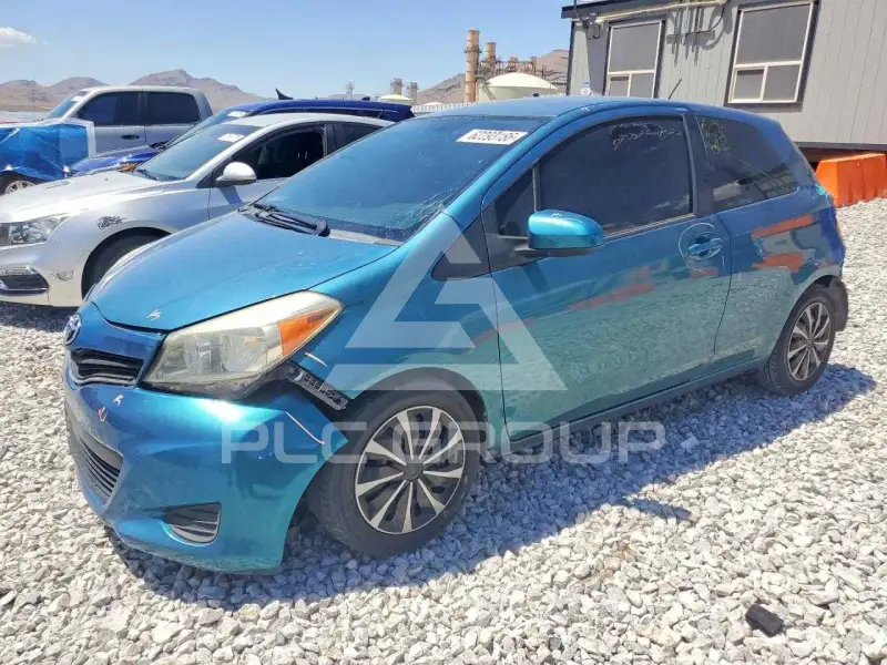 2014 Toyota YARIS photo