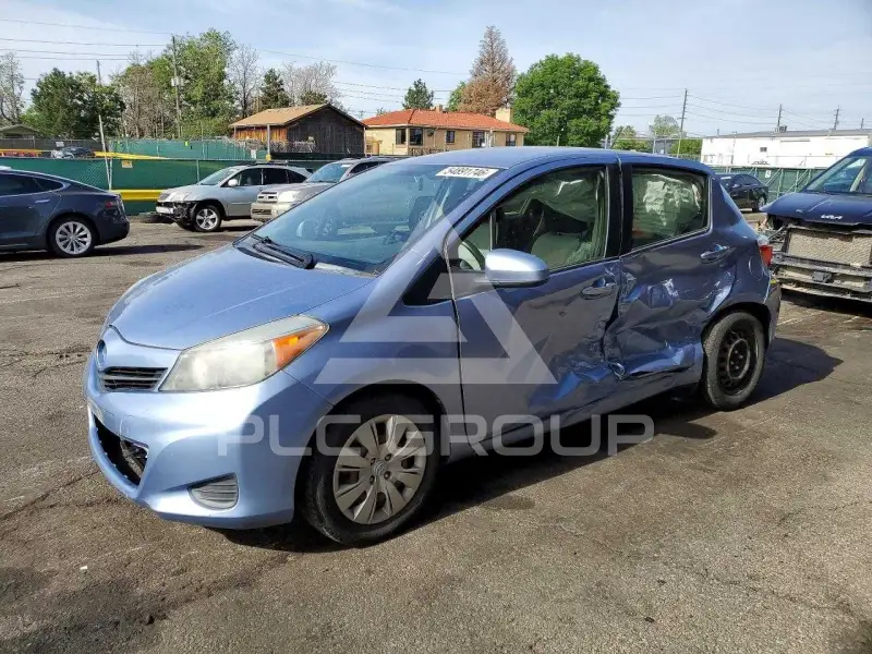 2014 Toyota YARIS фото
