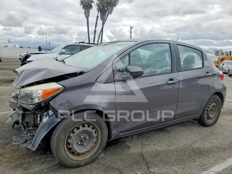 2014 Toyota YARIS photo
