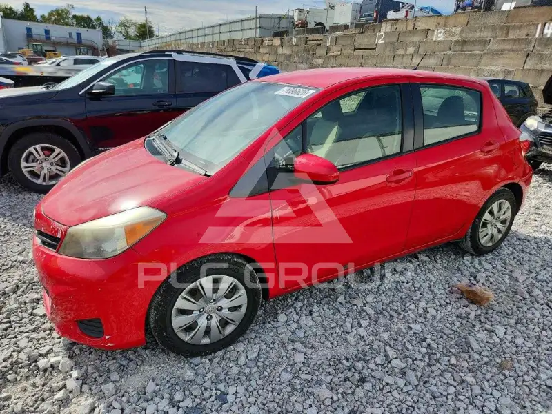 2014 Toyota YARIS photo