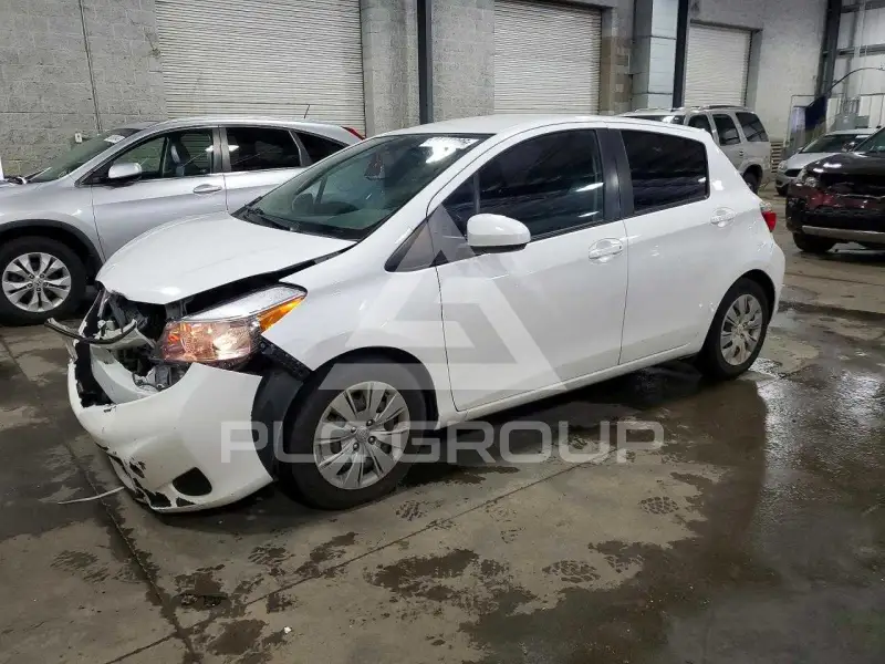 2014 Toyota YARIS photo