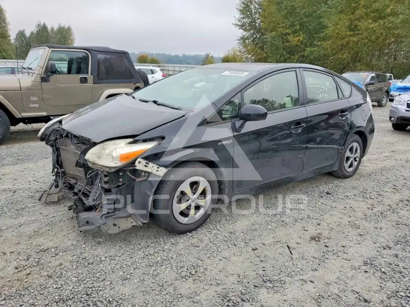 2014 Toyota PRIUS photo