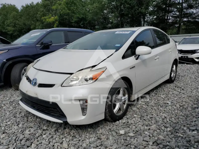 2014 Toyota PRIUS photo