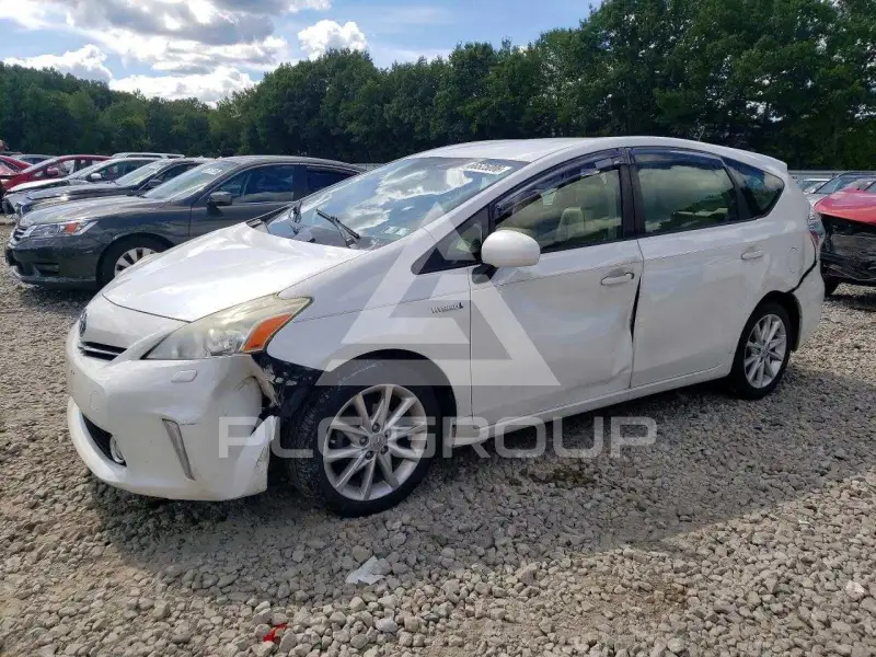 2014 Toyota PRIUS фото