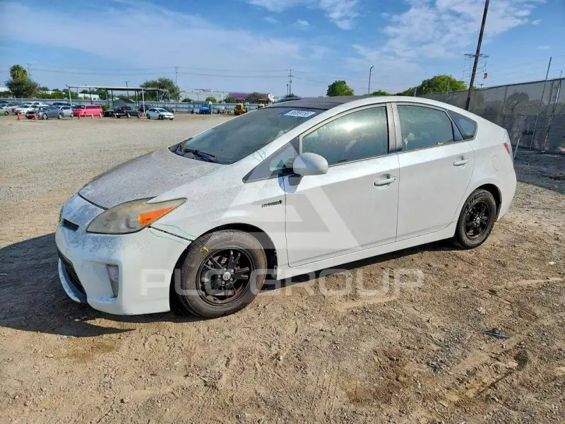 2014 Toyota PRIUS фото