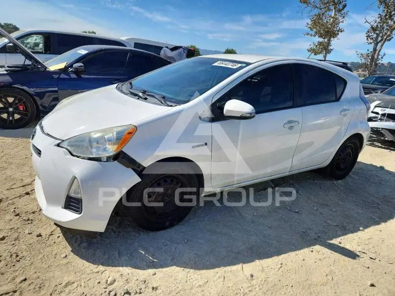 2014 Toyota PRIUS фото