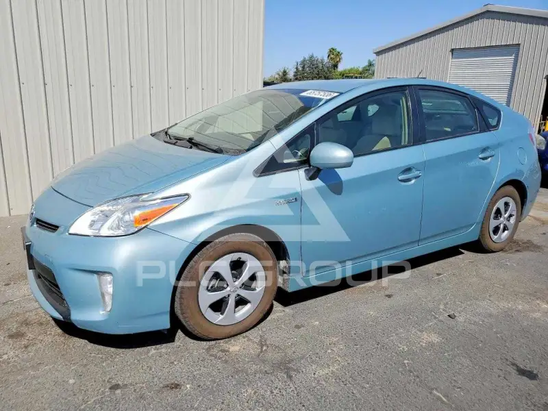 2014 Toyota PRIUS photo