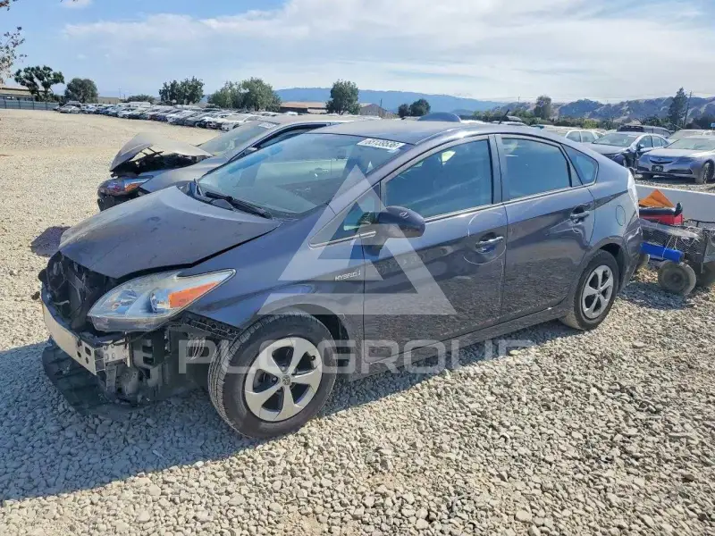 2014 Toyota PRIUS фото