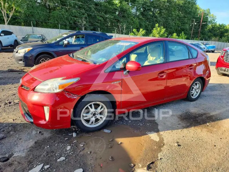 2014 Toyota PRIUS фото