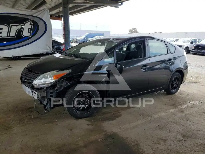 2014 Toyota PRIUS фото