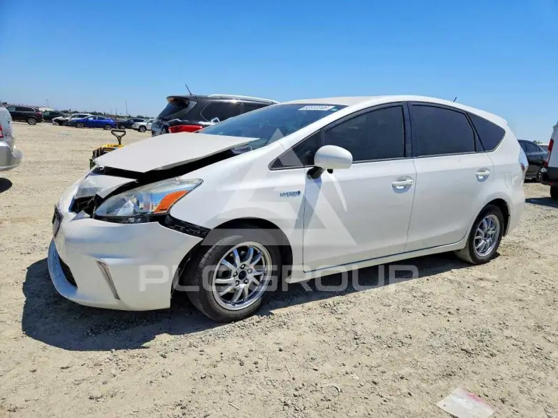 2014 Toyota PRIUS фото