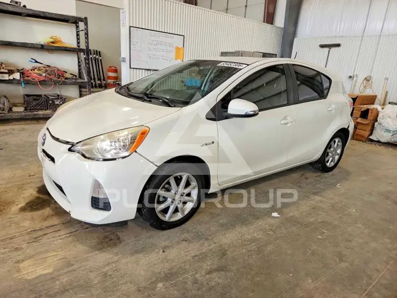2014 Toyota PRIUS фото