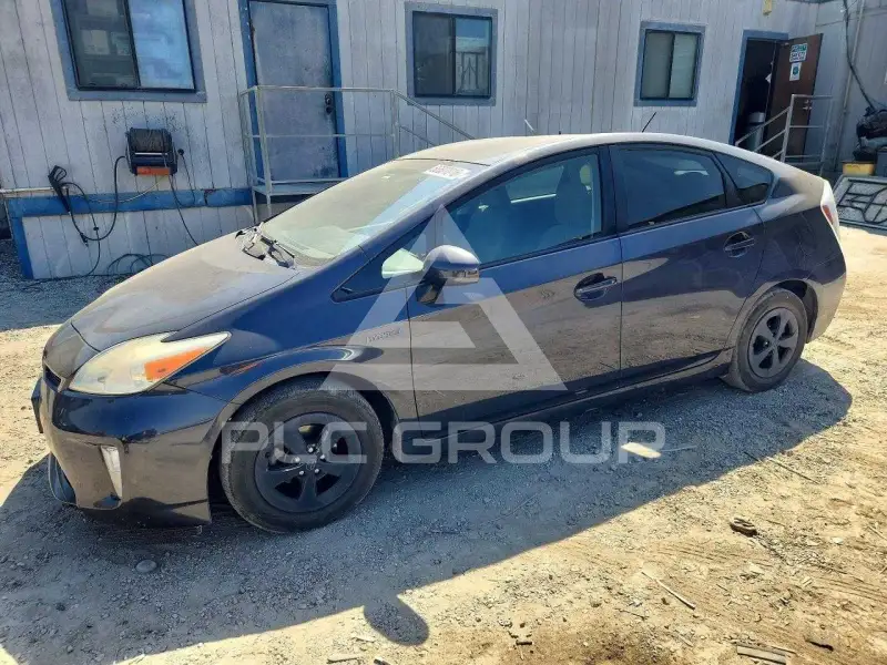 2014 Toyota PRIUS фото