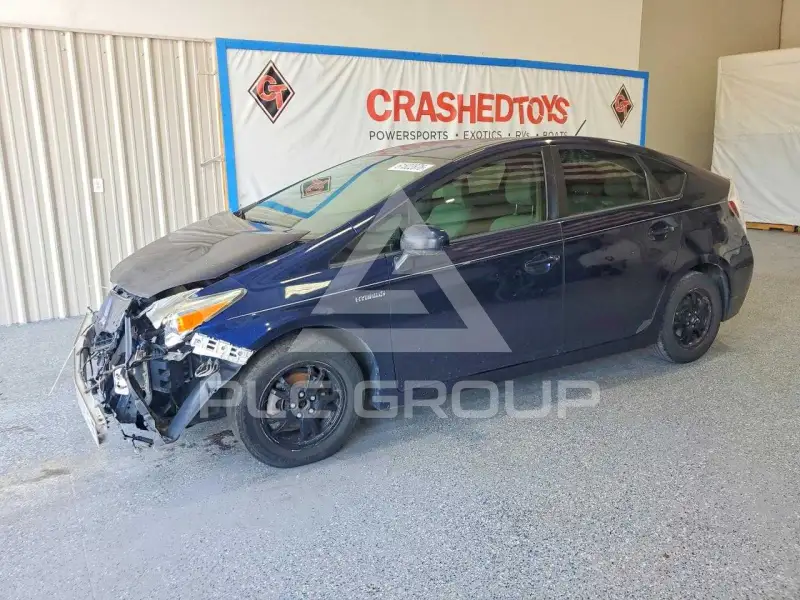 2014 Toyota PRIUS фото