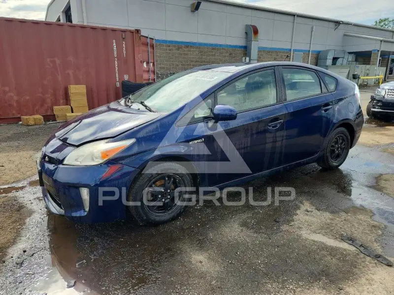 2014 Toyota PRIUS фото