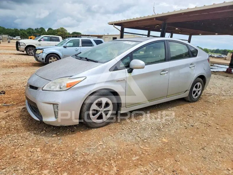 2014 Toyota PRIUS photo