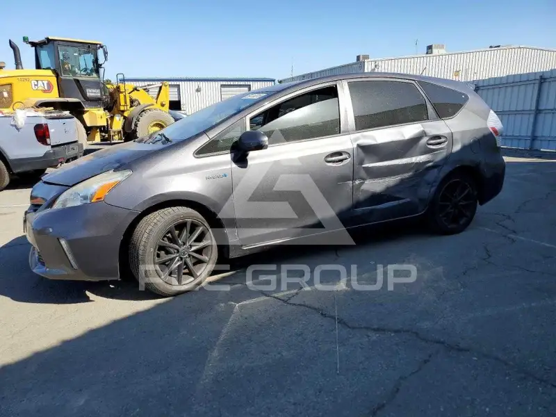 2014 Toyota PRIUS фото