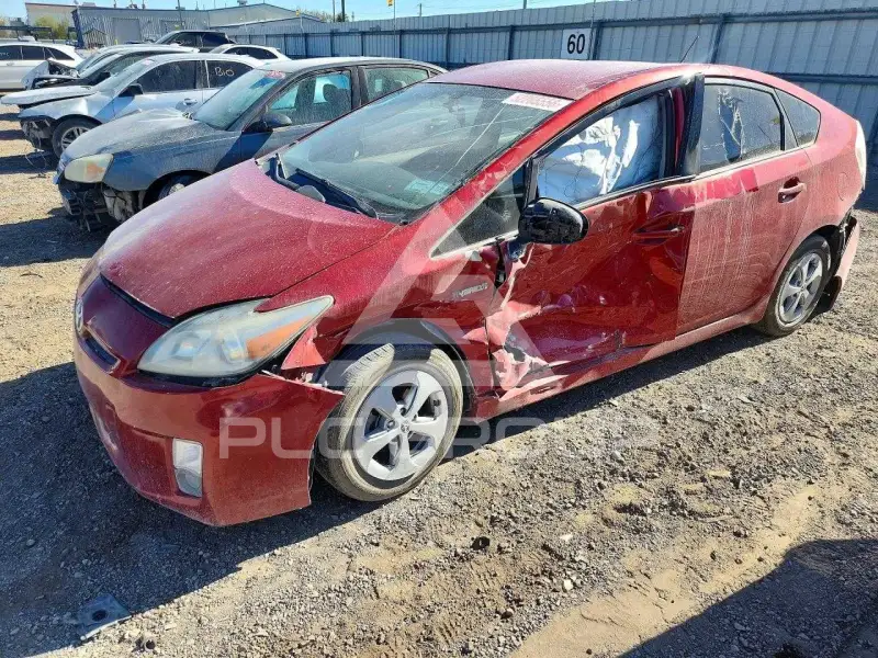 2014 Toyota PRIUS фото