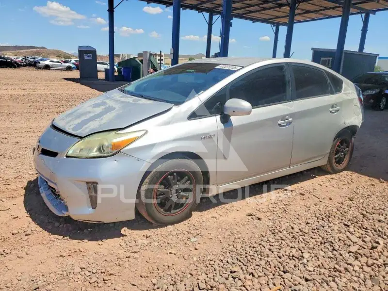 2014 Toyota PRIUS photo