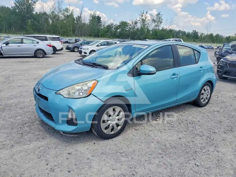 2014 Toyota PRIUS photo