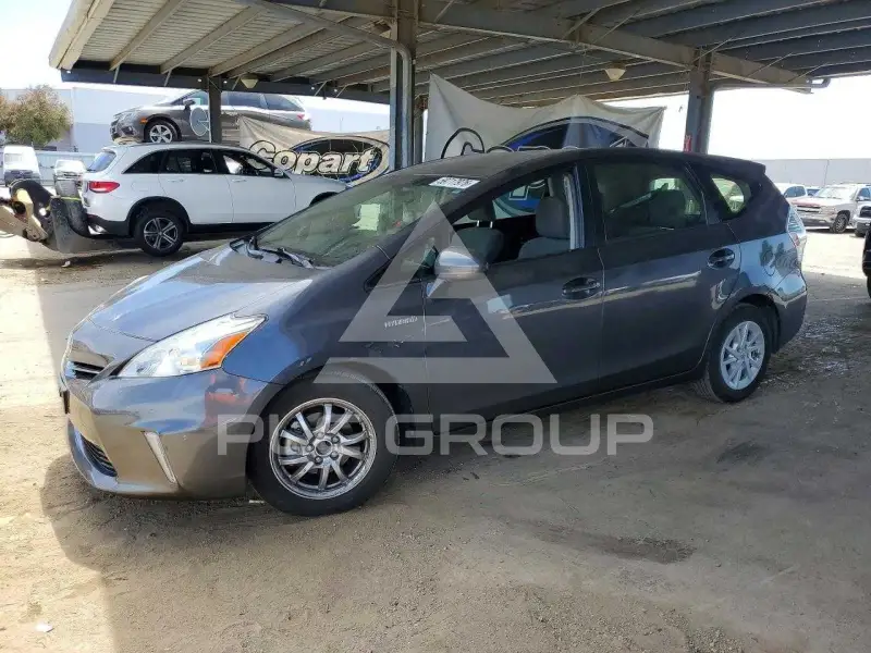 2014 Toyota PRIUS photo