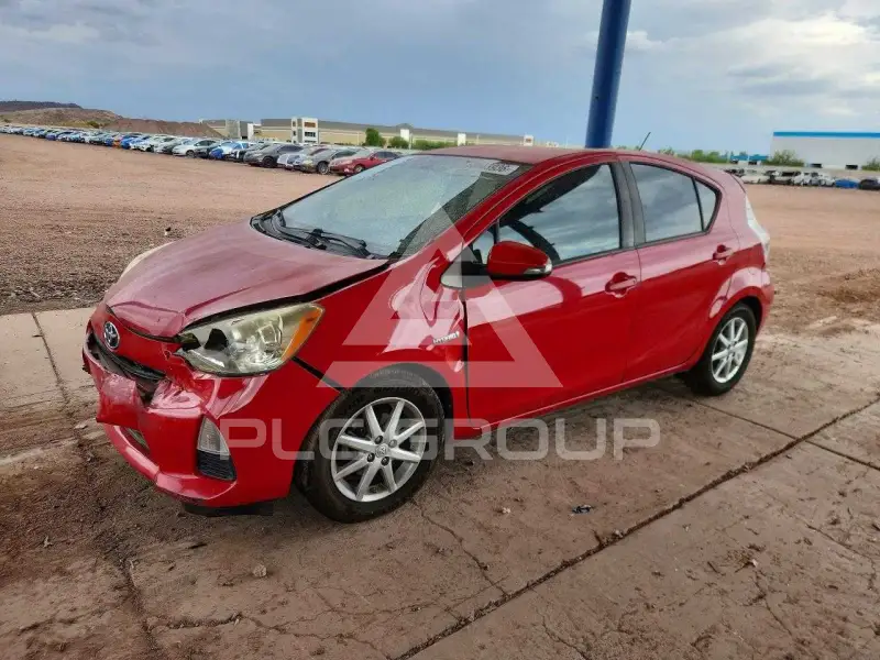 2014 Toyota PRIUS photo