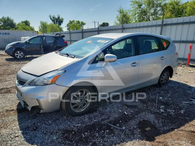 2014 Toyota PRIUS photo