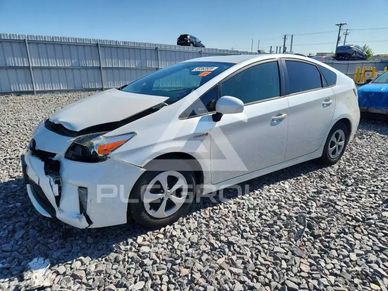2014 Toyota PRIUS photo