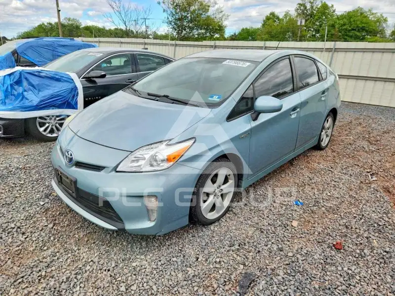 2014 Toyota PRIUS фото