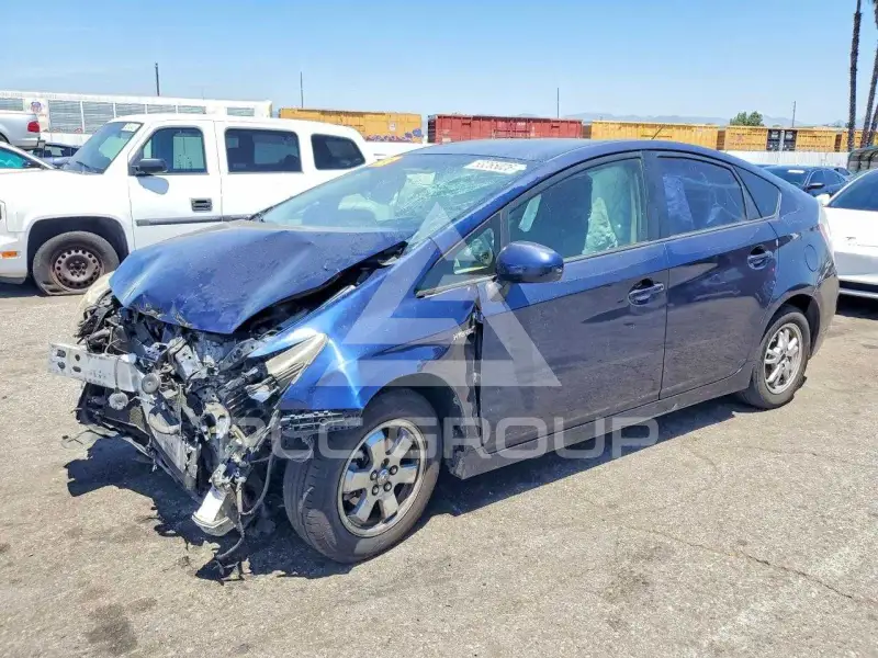 2014 Toyota PRIUS фото