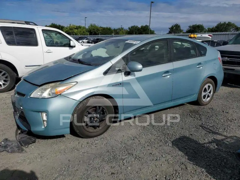 2014 Toyota PRIUS фото