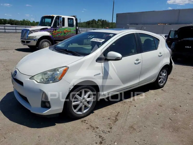 2014 Toyota PRIUS фото