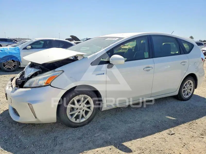 2014 Toyota PRIUS фото