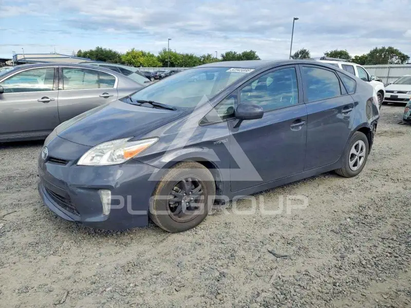 2014 Toyota PRIUS photo