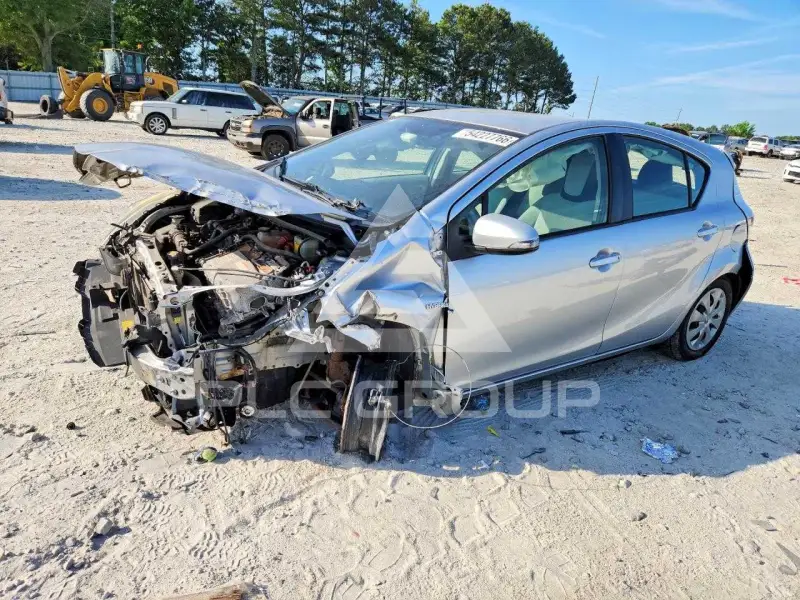 2014 Toyota PRIUS фото